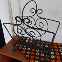 Vintage metalen krantenbak