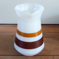 Vintage Arcopal schenkkan bruin gestreept