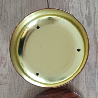 Vintage blikken trommel op pootjes met houtlook folie