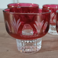 Vintage borrelglaasjes italiaans design rood met figuren