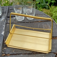 Vintage rekje met borrelglaasjes