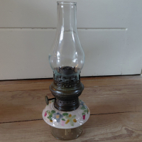 Antieke Majolica lamp met bloemmotief