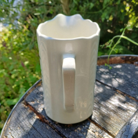 Waterkan wit met bloemmotiefjes