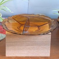 Vintage schaal met bruine teint