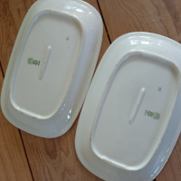 Vintage schaaltjes met bloemen