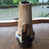 Vintage vaas W. Germany met bruine tinten en oor