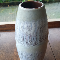 Vintage vaasje W. Germany met grijstinten