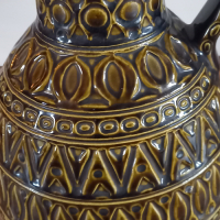 Vintage W. Germany Vaas met symbolen groenbruin