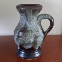 Vintage Vaasje W. Germany in groen, bruin- en grijstinten