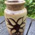 Vintage vaasje West Germany Scheurich met plantafbeeldingen